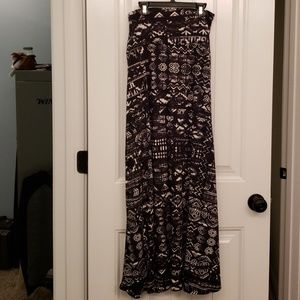 Mossimo Supply Co Pattern Maxi Skirt